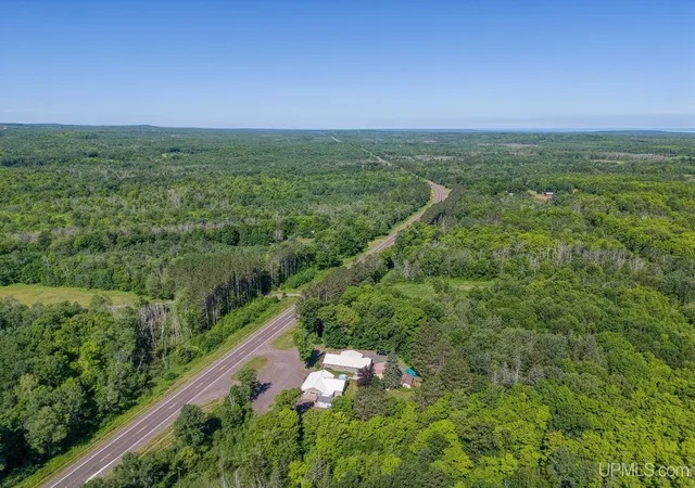 Photo 57 of Single family home for sale at 6622 W Us 2 Hwy, Hurley, WI 54534 | MLS# 50215092 | Listing updated on 2026-07-16