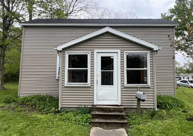 Homes for sale in Niles, MI | 627 S 5Th St, Niles, MI 49120 | MLS# 70529849