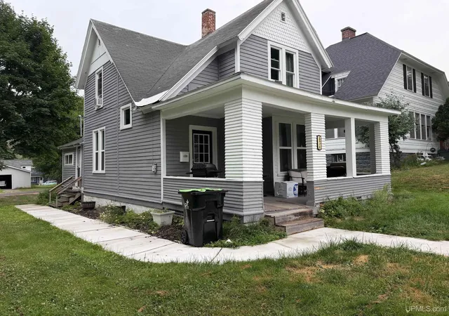 Photo 1 of Single family home for sale at 624 E B St, Iron Mountain, MI 49801 | MLS# 50216347 | Listing updated on 2026-08-31