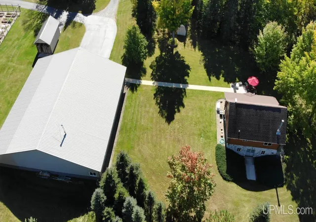 Photo 2 of Single family home for sale at 2792 County Line Rd, Vulcan, MI 49892 | MLS# 50190053 | Listing updated on 2026-09-29