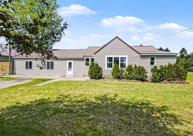Homes for sale in Fremont, MI | 8025 S Warner Ave, Fremont, MI 49412 | MLS# 70530698