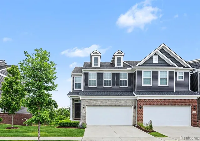 Homes for sale in Lake Orion, MI | 4871 Broomfield Wy, Lake Orion, MI 48359 | MLS# 61004081