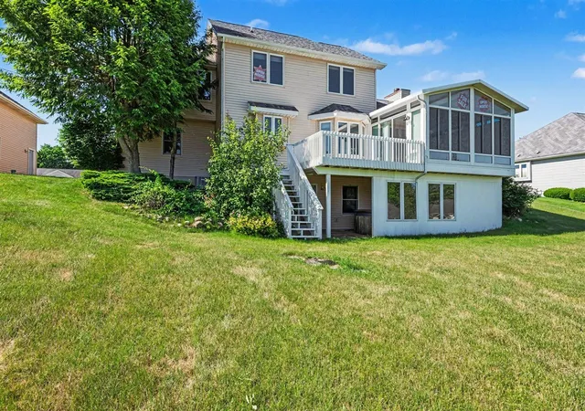 Photo 3 of Single family home for sale at 14 Blue Stone Ridge, Battle Creek, MI 49014 | MLS# 70540504 | Listing updated on 2026-08-26