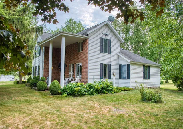 Photo 1 of Single family home for sale at 5248 S Bancroft Rd, Durand, MI 48429 | MLS# 50217761 | Listing updated on 2026-08-10