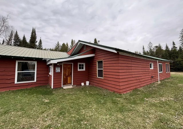 Homes for sale in Eckerman, MI | 9180 S M123 Rd, Eckerman, MI 49728 | MLS# 50209856