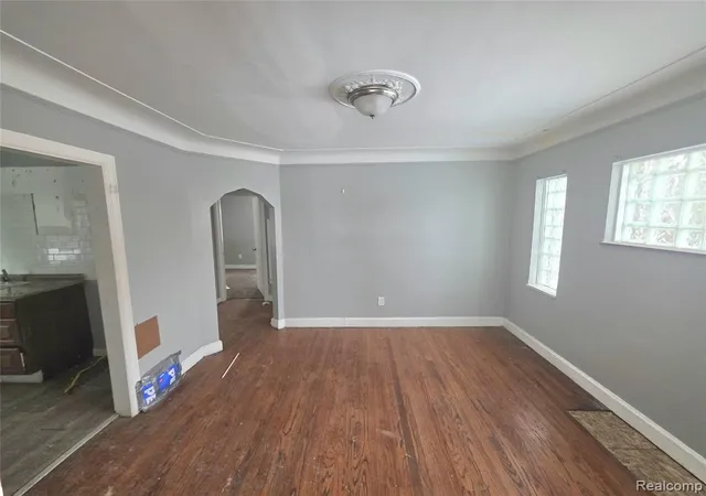 3rd image of 15241 Eastburn St, Detroit, MI 48205 | MLS# 60970061