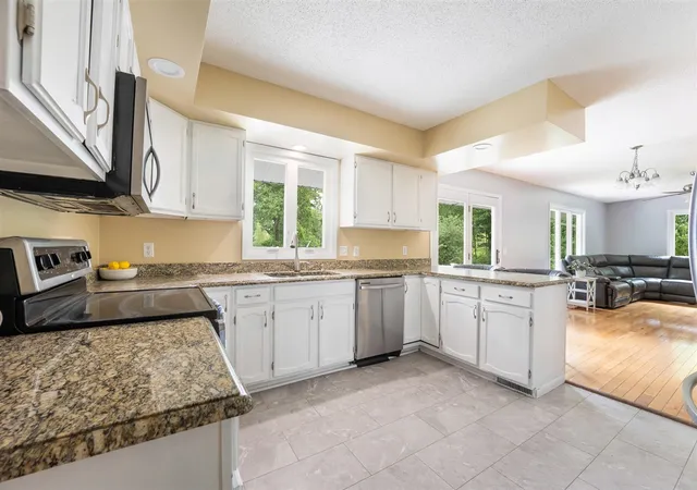 Homes for sale in Augusta, MI | 12111 S Sherman Lake Dr, Augusta, MI 49012 | MLS# 70537385