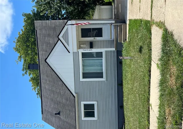 Photo 1 of Sale Pending at 24569 Lauren Ave, Warren, MI 48089 4736 | MLS# 61024701 | Listing updated on 2026-09-07