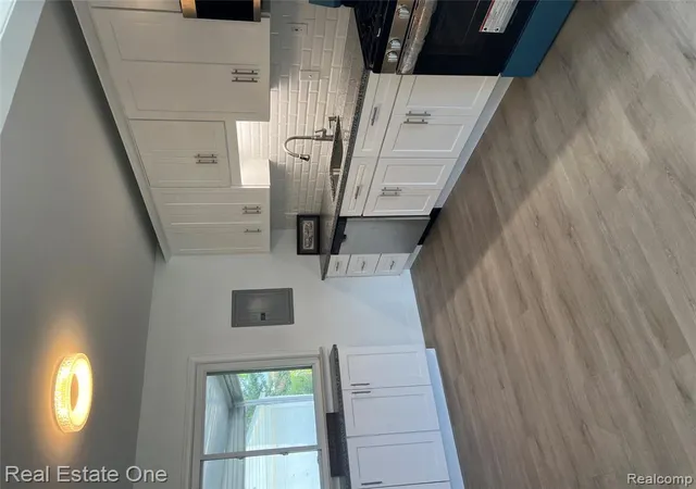 Photo 4 of Sale Pending at 24569 Lauren Ave, Warren, MI 48089 4736 | MLS# 61024701 | Listing updated on 2026-09-07