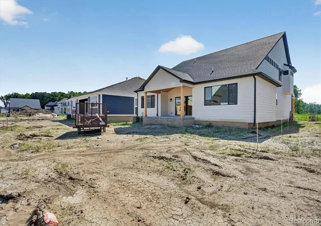 Photo 45 of Sale Pending at 54462 Brenda Dr, Macomb, MI 48042 | MLS# 61011223 | Listing updated on 2026-08-31