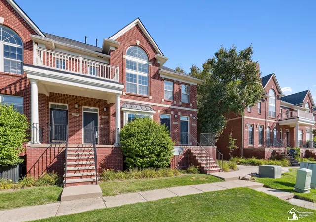 Photo 2 of Condo for sale at 3237 Newbury Pl, Troy, MI 48084 | MLS# 50187819 | Listing updated on 2026-07-15
