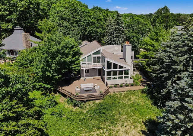 Homes for sale in West Olive, MI | 9364 Whispering Sands Dr, West Olive, MI 49460 | MLS# 70541373