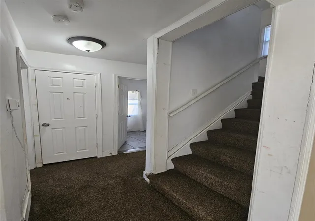 3rd image of 17892 Runyon St, Detroit, MI 48234 | MLS# 70519460