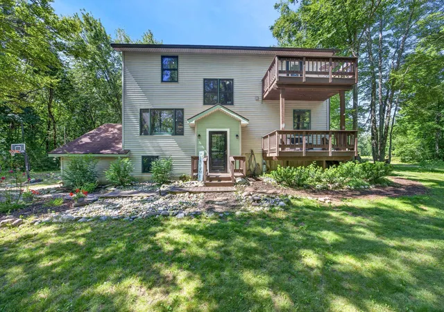 Photo 2 of Single family home for sale at 5358 S Seeley Rd, Cadillac, MI 49601 | MLS# 80070955 | Listing updated on 2026-09-11