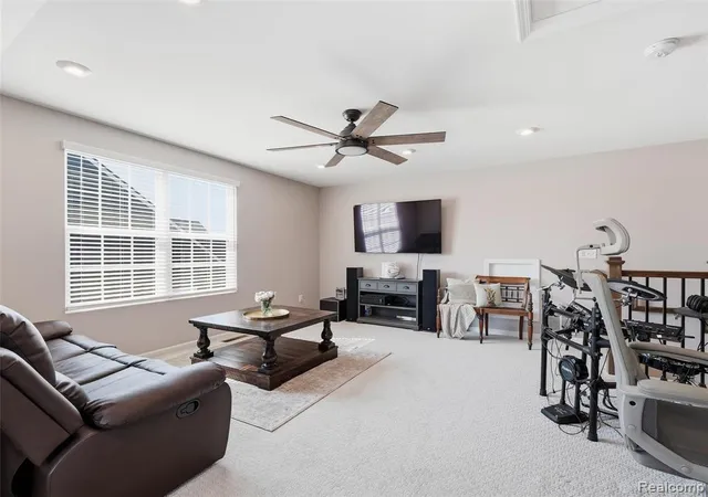 Listing Photo 5 - Condo for sale in building located at 227 N Sydney Ct, Plymouth, MI 48170