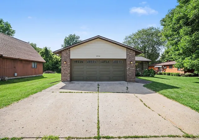 Photo 2 of Sale Pending at 2916 Bangor Rd, Bay City, MI 48706 | MLS# 50213956 | Listing updated on 2026-08-26