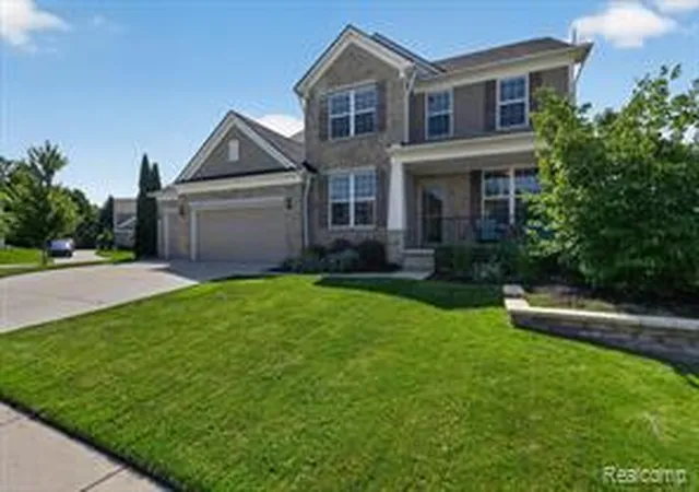 Homes for sale in South Lyon, MI | 58491 Winnowing Cir, South Lyon, MI 48178 | MLS# 61009402