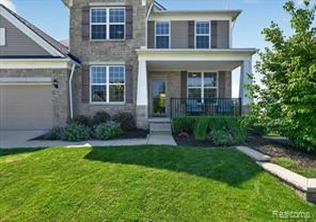 Homes for sale in South Lyon, MI | 58491 Winnowing Cir, South Lyon, MI 48178 | MLS# 61009402
