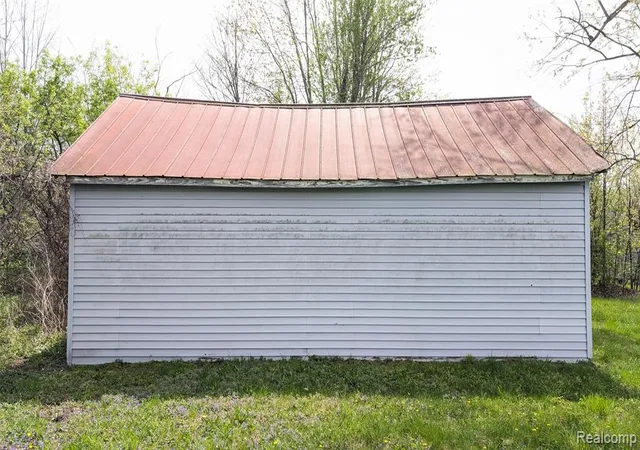 5th image of 44043 Tyler Rd, Van Buren Township, MI 48111 | MLS# 61010836