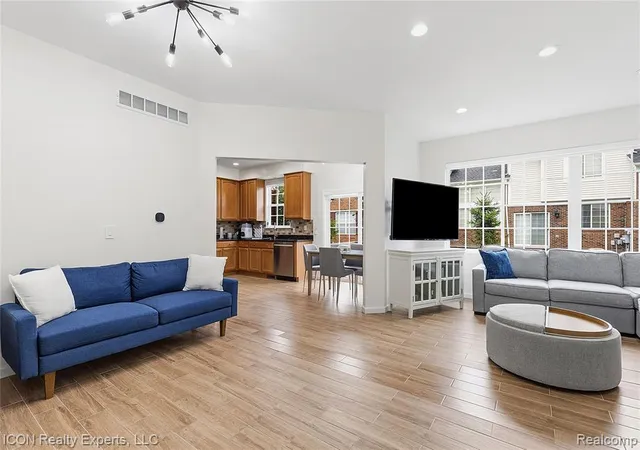 Photo 5 of Sale Pending at 29348 Douglas Dr, Novi, MI 48377 | MLS# 61021243 | Listing updated on 2026-08-25