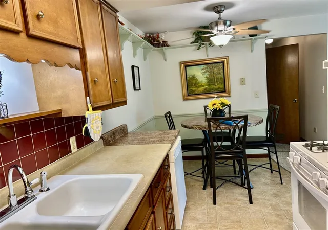 Homes for sale in Hudsonville, MI | 5350 Southbrook Ct #23, Hudsonville, MI 49426 | MLS# 70543735