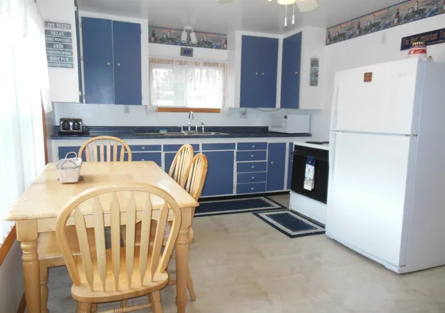 Photo 3 of Single family home for sale at 302 Ridge Rd, Harrison, MI 48625 | MLS# 50204295 | Listing updated on 2026-08-12