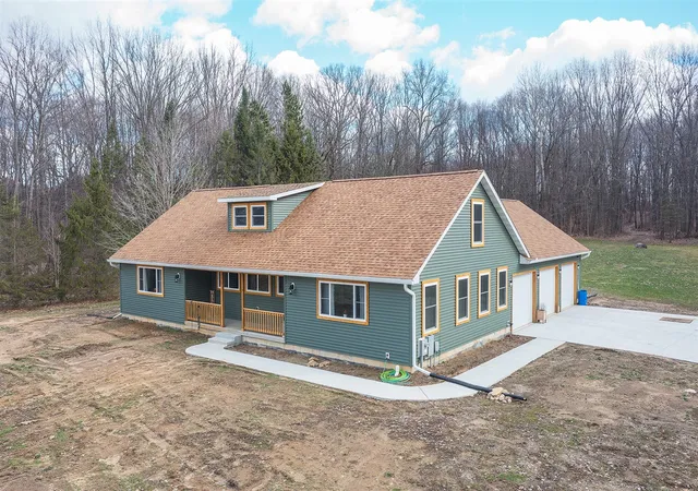 Homes for sale in Ceresco, MI | 12500 11 Mile Rd, Ceresco, MI 49033 | MLS# 70519916