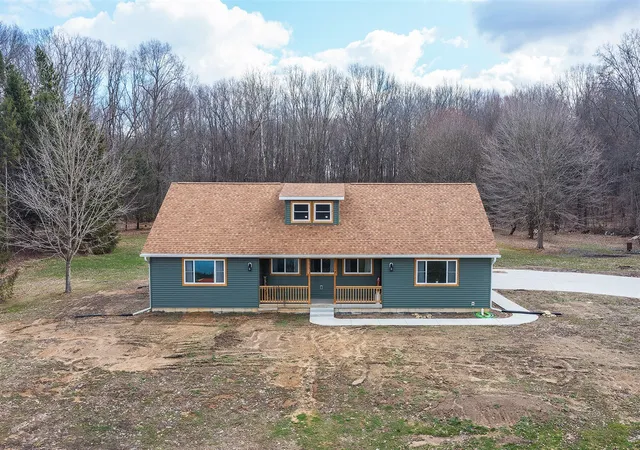 Homes for sale in Ceresco, MI | 12500 11 Mile Rd, Ceresco, MI 49033 | MLS# 70519916