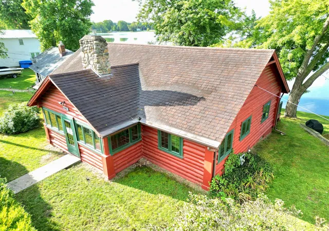 1st image of 60584 Wallman Dr, Sturgis, MI 49091 | MLS# 70492397