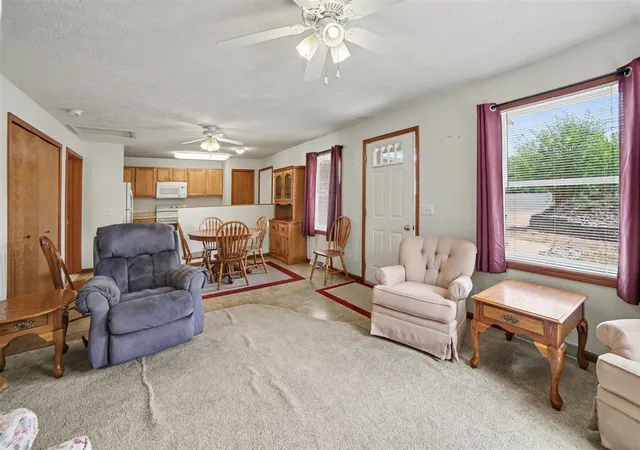 Listing Photo 4 - Condo for sale in building located at 218 Devonwood Dr, Shelby, MI 49455
