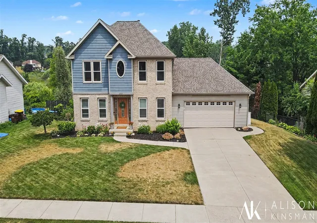 Photo 3 of Sale Pending at 6150 Viewpoint Dr, Belmont, MI 49306 | MLS# 70547543 | Listing updated on 2026-07-27
