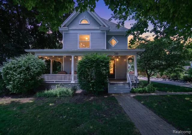 Homes for sale in Saline, MI | 315 E Michigan Ave, Saline, MI 48176 | MLS# 61005875