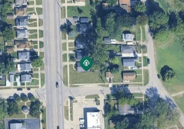 Homes for sale in Redford, MI | 15802 Beech Daly Rd, Redford, MI 48239 | MLS# 60931855