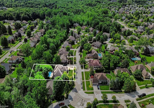 Photo 62 of Sale Pending at 2861 Plymouth Dr, Shelby Township, MI 48316 | MLS# 50217952 | Listing updated on 2026-08-28