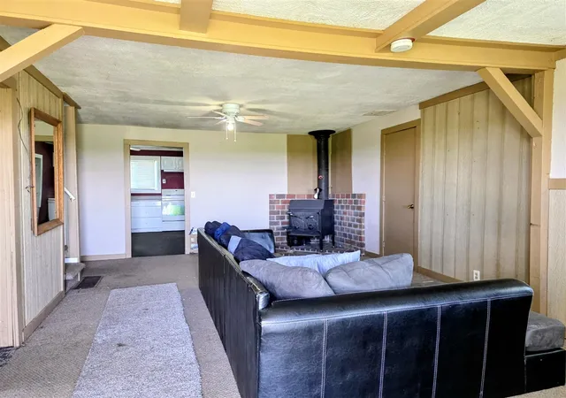 Homes for sale in Union City, MI | 1252 Railroad Rd, Union City, MI 49094 | MLS# 70538380