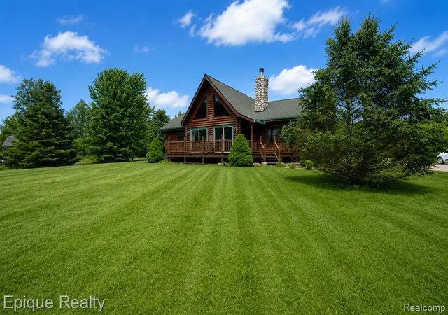 Homes for sale in Kimball, MI | 1966 Mayer Rd, Kimball, MI 48074 | MLS# 61001822