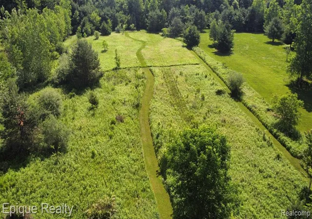 Homes for sale in Kimball, MI | 1966 Mayer Rd, Kimball, MI 48074 | MLS# 61001822