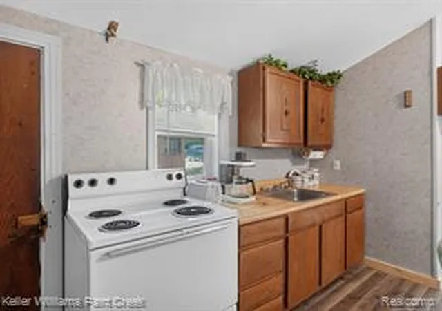 Homes for sale in Alger, MI | 4450 Beech St, Alger, MI 48610 | MLS# 61009639