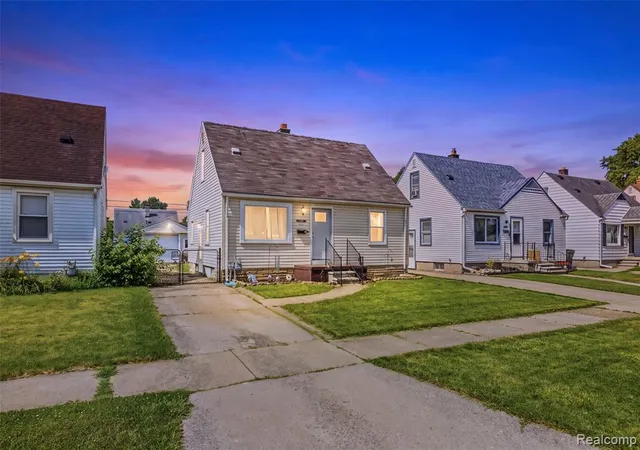 Homes for sale in Allen Park, MI | 14629 Keppen Ave, Allen Park, MI 48101 | MLS# 61009954