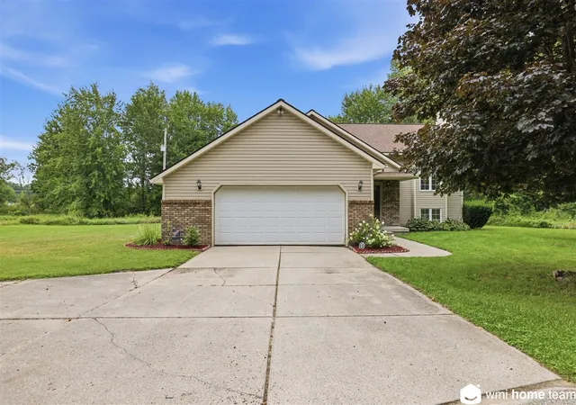 Photo 2 of Sale Pending at 5303 Tiffany Ave, Rockford, MI 49341 | MLS# 70552053 | Listing updated on 2026-09-03