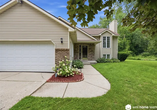 Photo 3 of Sale Pending at 5303 Tiffany Ave, Rockford, MI 49341 | MLS# 70552053 | Listing updated on 2026-09-03