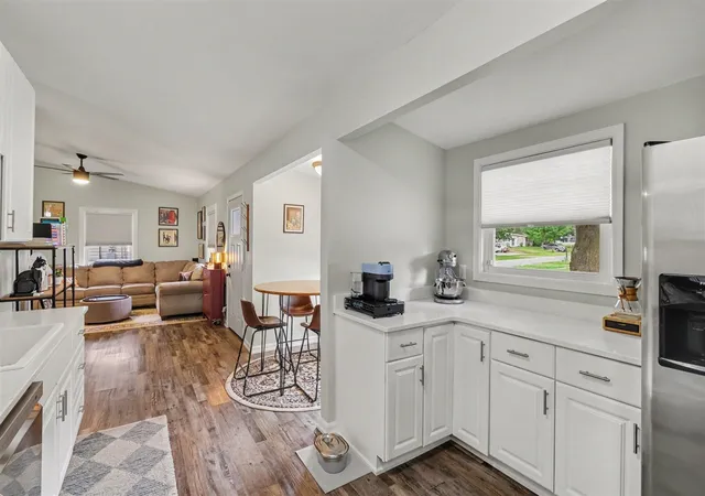 Photo 3 of Sale Pending at 2405 Shasta Dr, Kalamazoo, MI 49004 | MLS# 70554156 | Listing updated on 2026-08-24