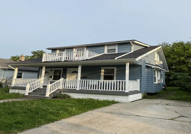 Homes for sale in Ferndale, MI | 690 E Marshall St, Ferndale, MI 48220 | MLS# 50210530