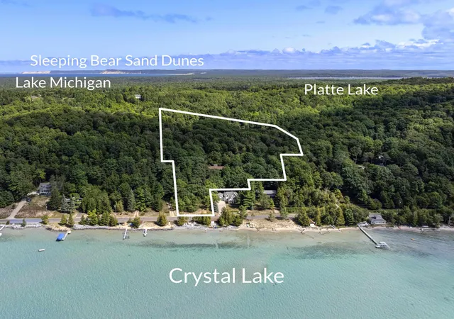 Photo 2 of Single family home for sale at 3512 Crystal Dr, Beulah, MI 49617 | MLS# 80072873 | Listing updated on 2026-08-29