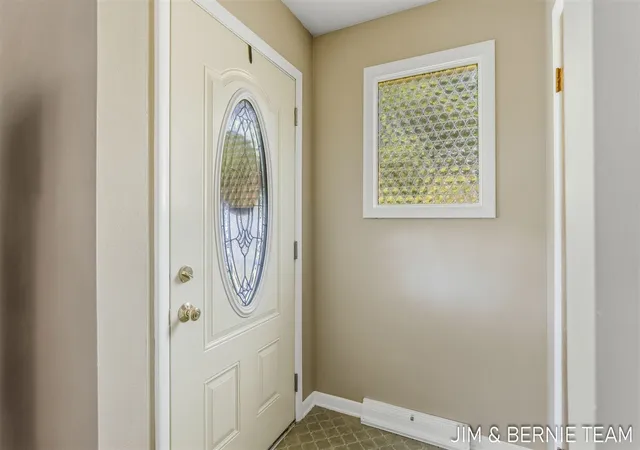 5th image of 345 Harp St, Grand Rapids, MI 49548 | MLS# 70553399