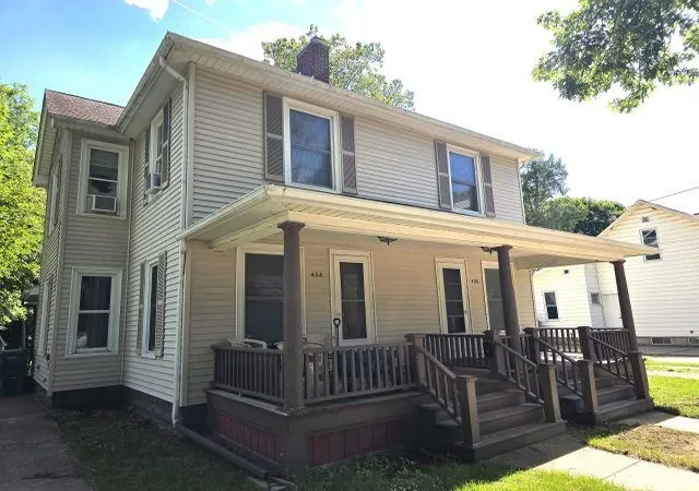 Homes for sale in Owosso, MI | 426 E Williams St, Owosso, MI 48867 | MLS# 50212428