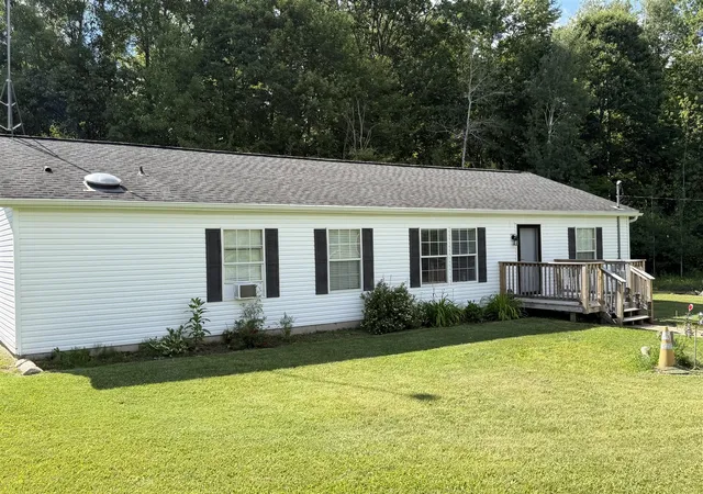 Homes for sale in Cedar Springs, MI | 13309 Wabasis Ave, Cedar Springs, MI 49319 | MLS# 70543800