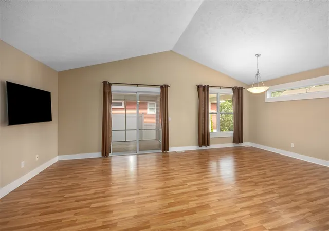 Photo 4 of Single family home for sale at 331 Rachaels Wy, Spring Lake, MI 49456 | MLS# 70554846 | Listing updated on 2026-09-02
