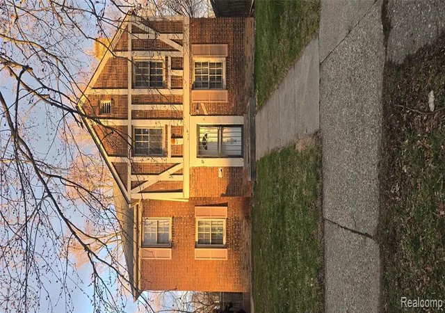 Homes for sale in Detroit, MI | 11040 Courville St, Detroit, MI 48224 2462 | MLS# 60980460