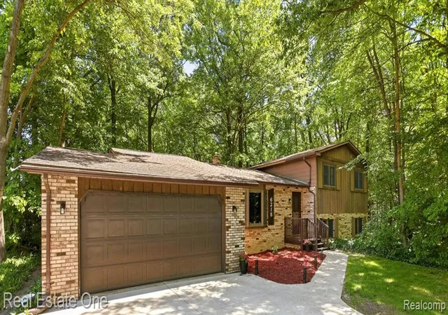 1st image of 6218 Sturgeon Creek Pkwy, Midland, MI 48640 2276 | MLS# 61023718